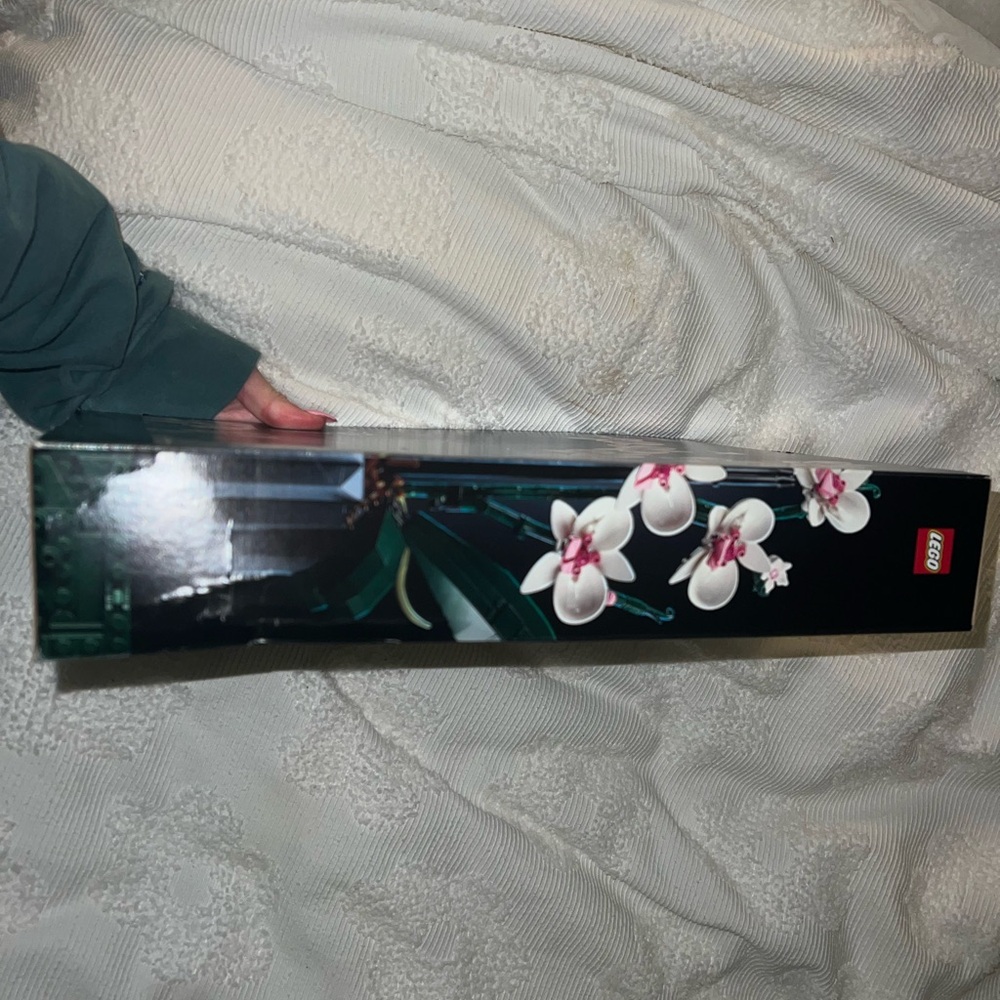 LEGO Botanical Collection Orchid - White and Pink - Picture 6 of 6